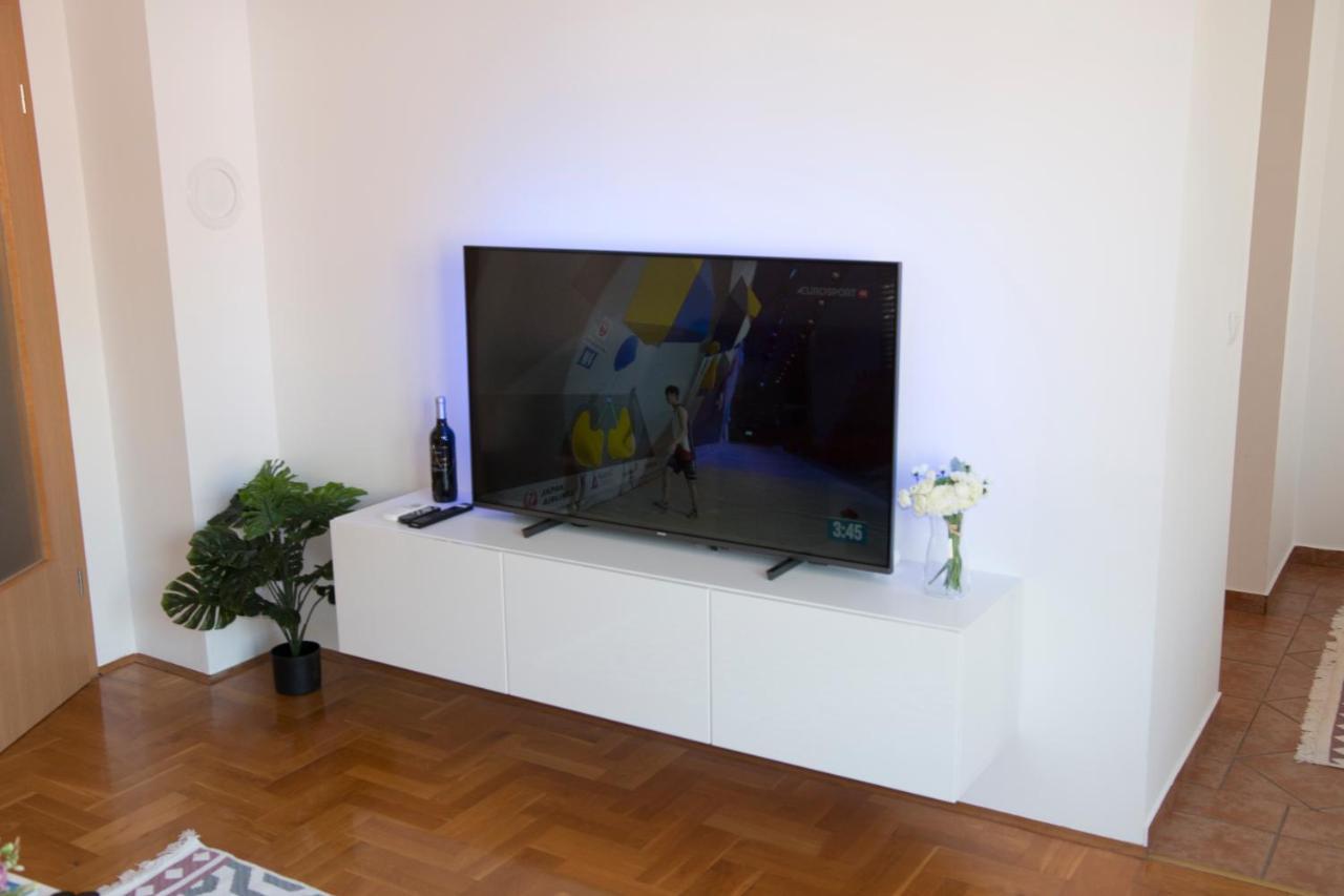 Memories Apartment Мостар Экстерьер фото