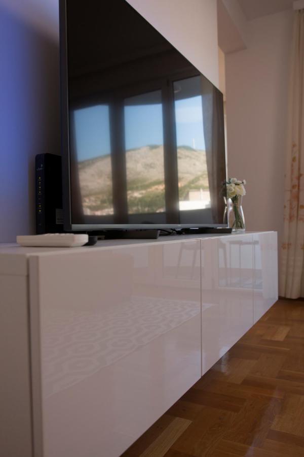 Memories Apartment Мостар Экстерьер фото